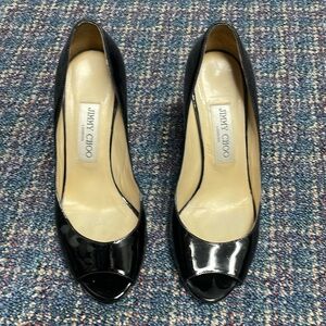 Preloved Jimmy Choo Black Patent Leather Pumps size 37